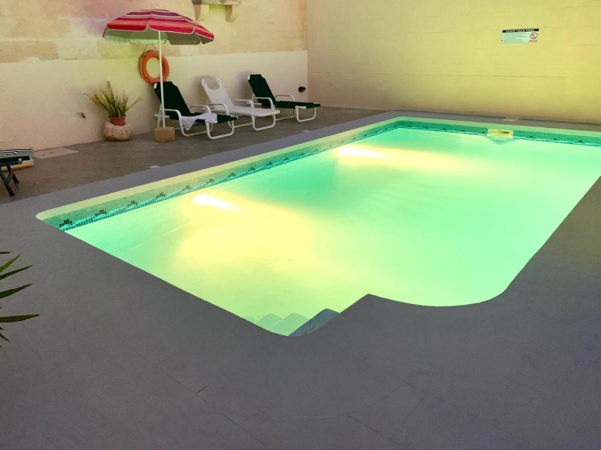 别墅 Family & Private Pool Very Good 8 *